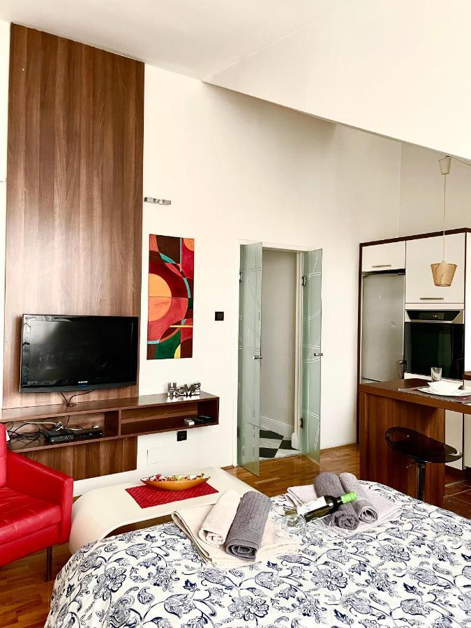Triangle City Apartment 1 Beograd Bagian luar foto