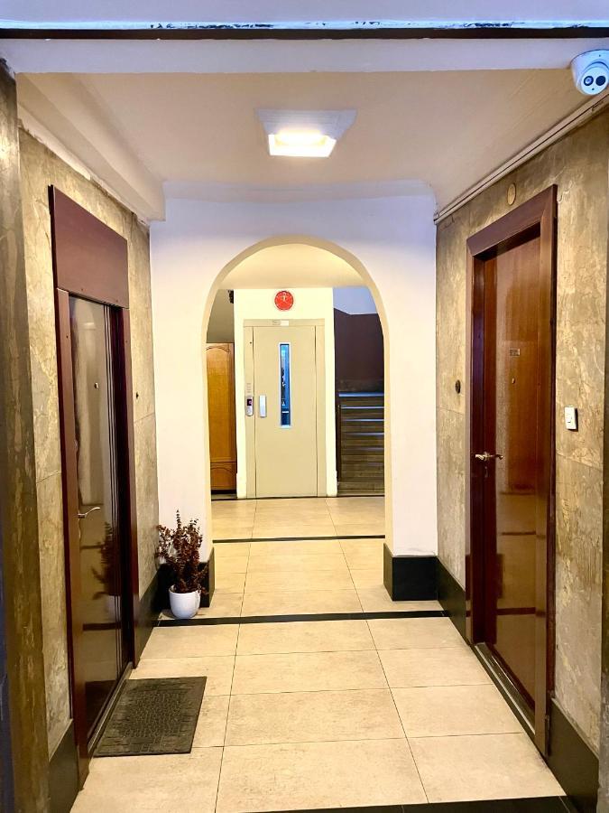 Triangle City Apartment 1 Beograd Bagian luar foto
